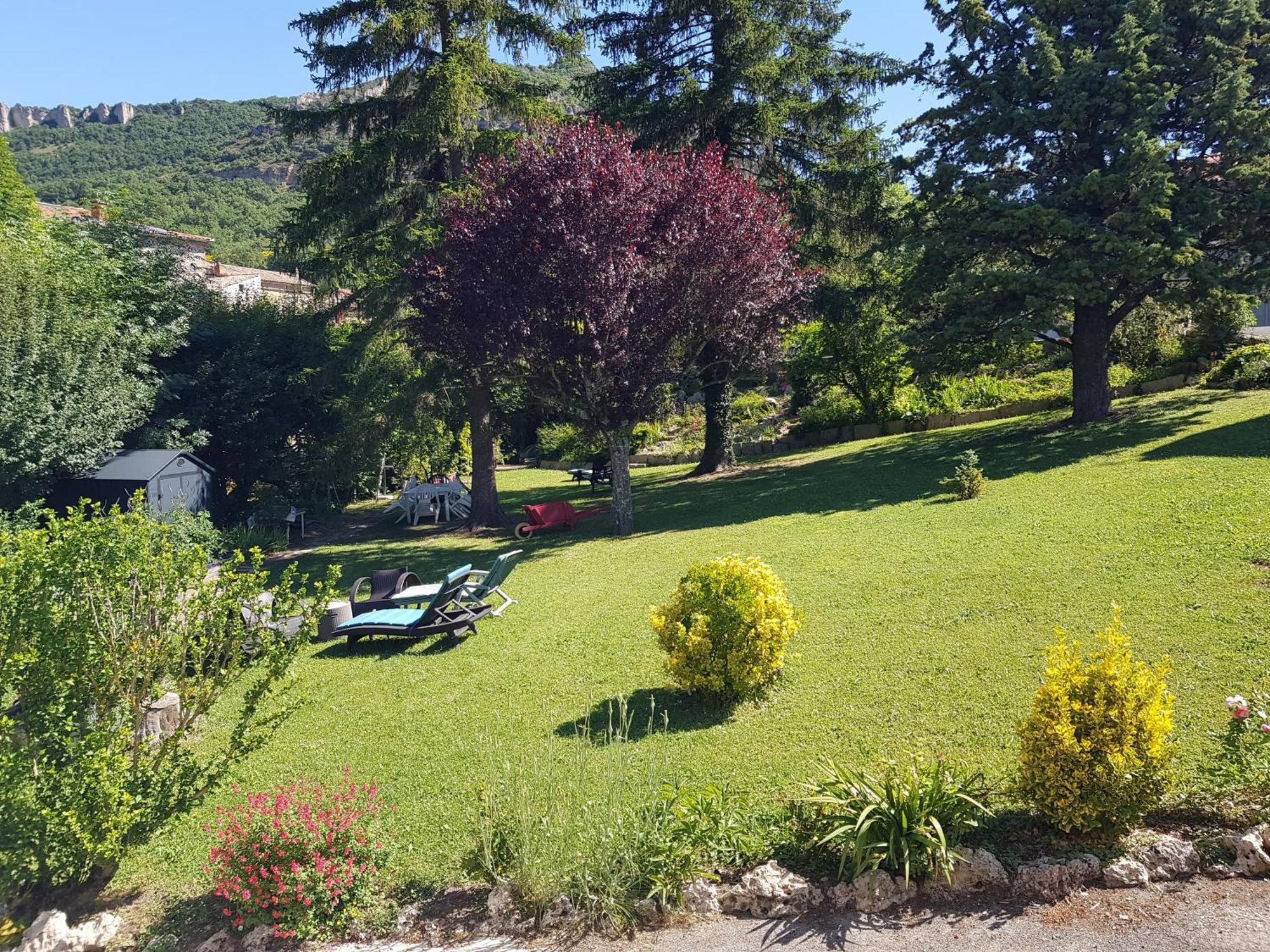 Gite Aux Tourterelles Tournemire  Extérieur photo