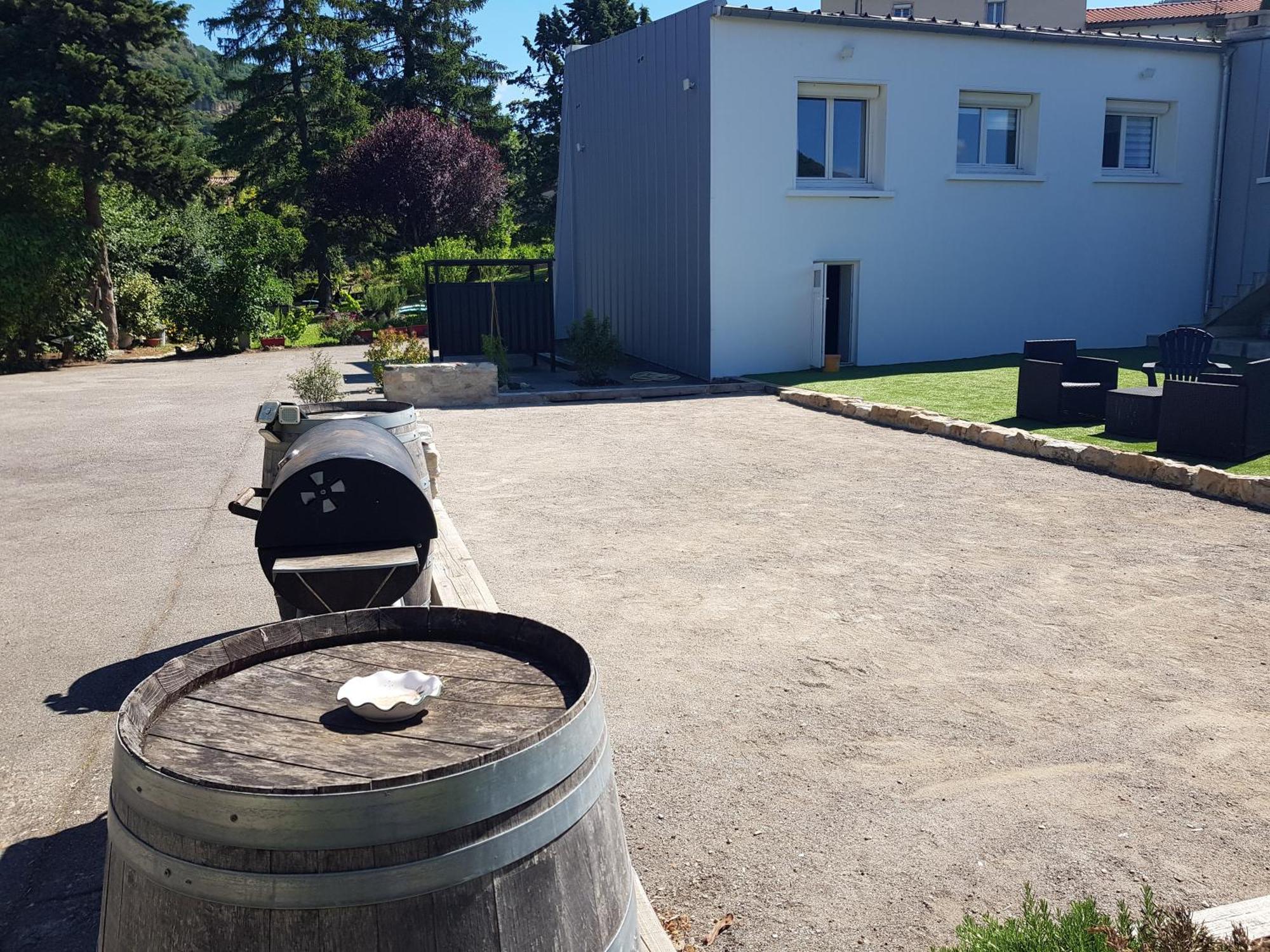 Gite Aux Tourterelles Tournemire  Extérieur photo