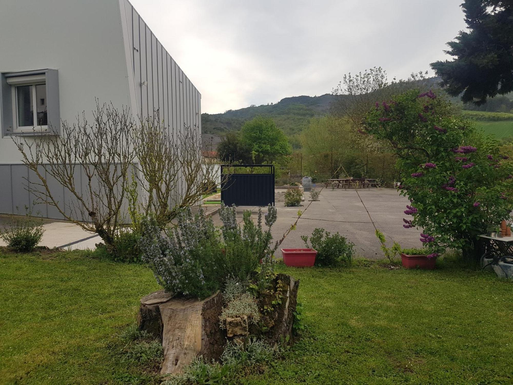 Gite Aux Tourterelles Tournemire  Extérieur photo